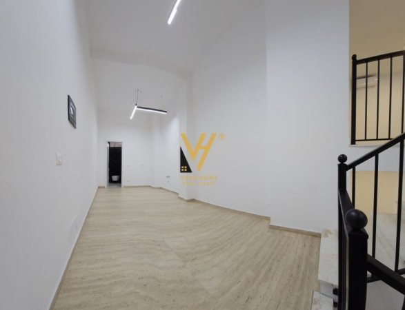 Tirane, jepet me qera zyre Kati 1, 130 m² 1.000 € (TEFTA TASHKO)