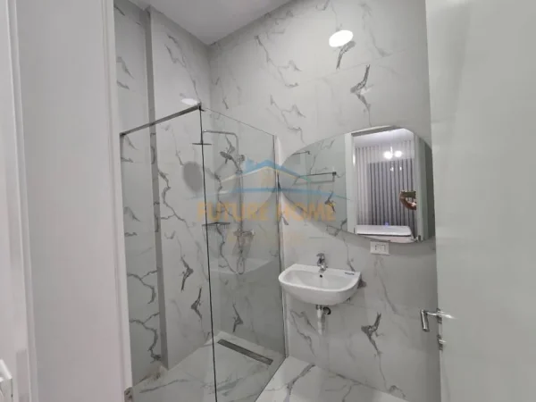 0683487469 Tirane, jepet me qera apartament 2+1 Kati 4, 114 m² 1.300 € (KOMPLEKSI DELIJORGJI)