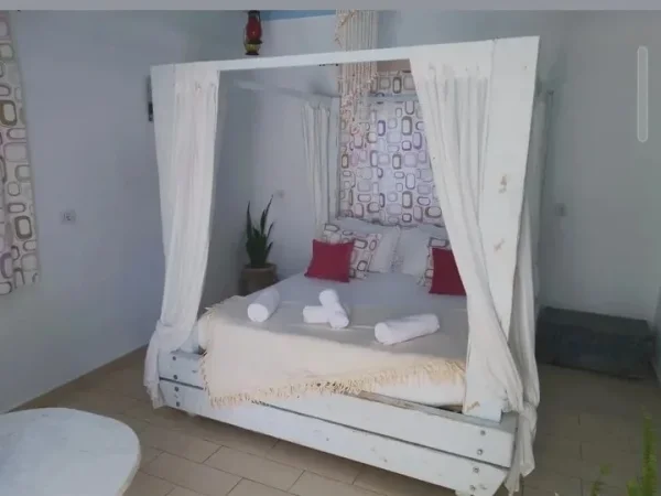 Radhime - Orikum, jap me qera apartament 3 Katshe Kati 1, 40 €