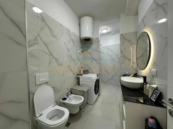 0683487469 Tirane, jepet me qera apartament 2+1 Kati 9, 105 m² 600 € (ASTIR)