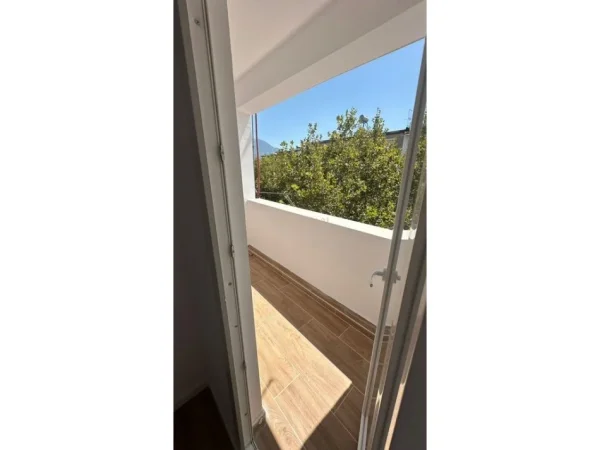 Tirane, shitet apartament 2+1 Kati 4, 73 m² 129.000 € (QSUT)