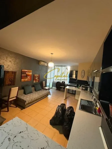 Tirane, jepet me qera apartament 2+1+Ballkon Kati 5, 100 m² 650 € (KOMUNA E PARISIT)