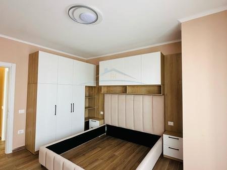 Tirane, shitet apartament 2+1 Kati 9, 116 m² 