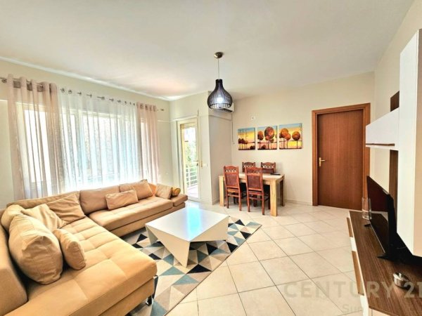 Tirane, jepet me qera apartament 1+1 Kati 3, 60 m² 480 € (Liqeni i thate)