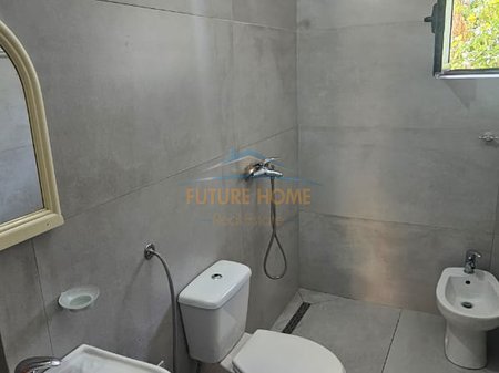 Tirane, jepet me qera apartament 1+1 Kati 1, 60 m² 500 € 