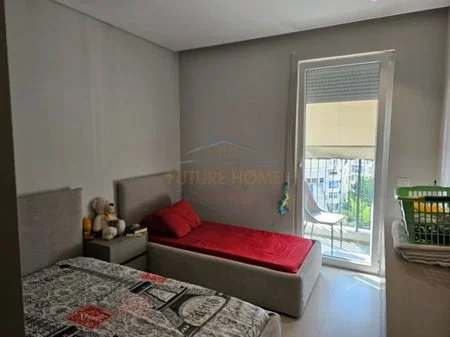 Tirane, jepet me qera apartament 2+1+Post Parkimi+Ballkon Kati 6, 100 m² 750 € (Don Bosko)