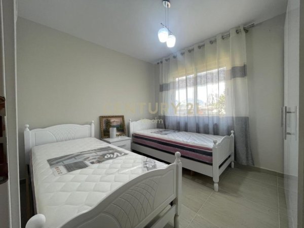 Tirane, jepet me qera apartament 3+1 Kati 5, 79 m² 750 € (RRUGA FORTUZI)
