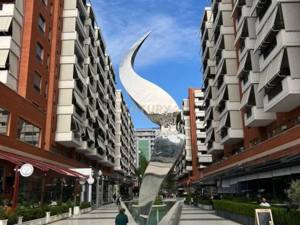 Tirane, shitet garazh | post parkimi Kati -2, 105 m² 65.000 € (Delijorgj)