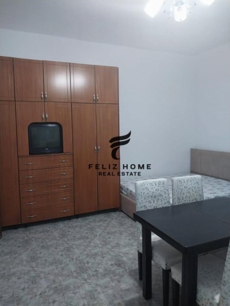 Tirane, shitet apartament 1+1 Kati 0, 43 m² 75.000 € (PRANE QSUT)