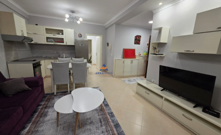 Tirane, jepet me qera apartament 2+1 Kati 8, 93 m² 55.000 € (RRUGA 3 DESHMORET, YZBERISHT)