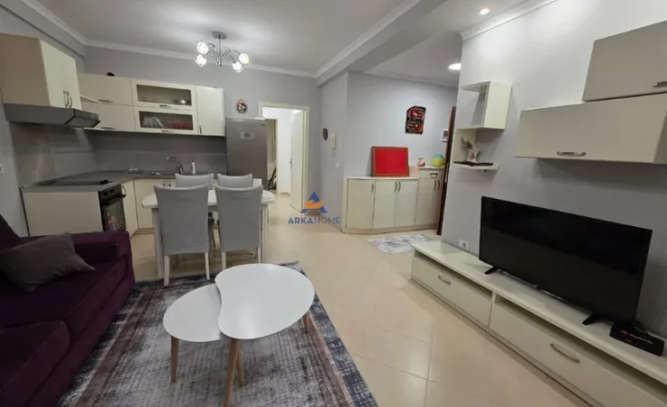 Tirane, jepet me qera apartament 2+1 Kati 8, 93 m² 55.000 € (RRUGA 3 DESHMORET, YZBERISHT)