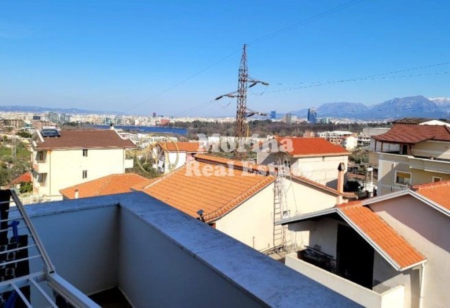 Tirane, jepet me qera apartament 1+1 Kati 2, 55 m² 280 € (Sauk)