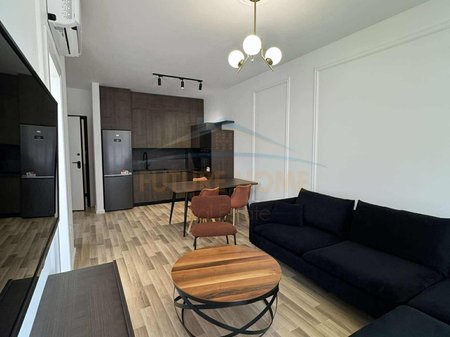 Tirane, jepet me qera apartament 1+1 Kati 3, 60 m² 600 € 