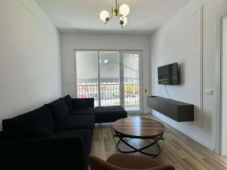 Tirane, jepet me qera apartament 1+1 Kati 3, 60 m² 600 € 