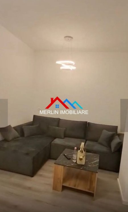 Tirane, jepet me qera apartament 2+1+Ballkon Kati 2, 60 m² 650 € (BULEVARDI ZOGU I PARE)