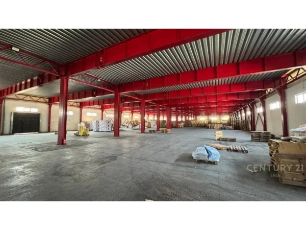 Tirane, jap me qera KAPANON 6000M2 NDERTIM + 11,500M2 TRUALL , 21.000 € (VAQARR)