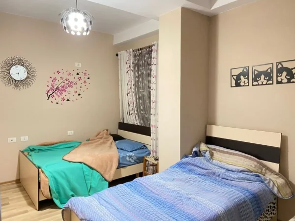 Tirane, jepet me qera apartament 2+1 Kati 8, 114 m² 550 € (Astir)