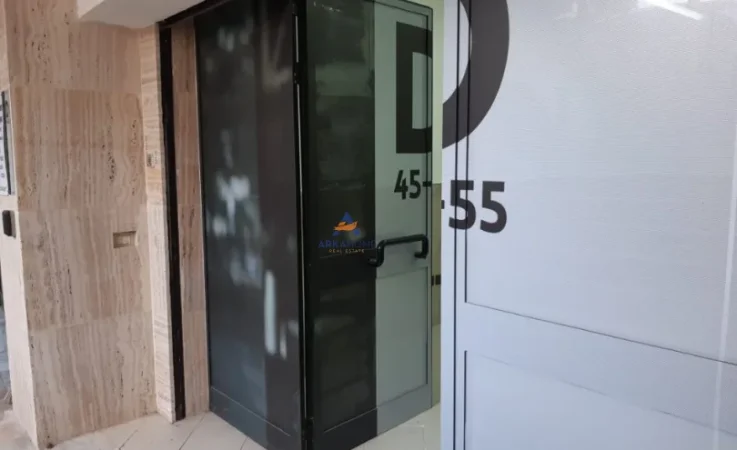 Tirane, jepet me qera ambjent biznesi Kati 0, 35 m² 400 € (RRUGA E BOGDANEVE,RRUGA E KAVAJES)