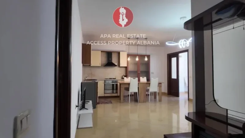Tirane, jepet me qera apartament 2+1+Ballkon Kati 4, 120 m² 750 € (Rrruga Bardhok Biba)