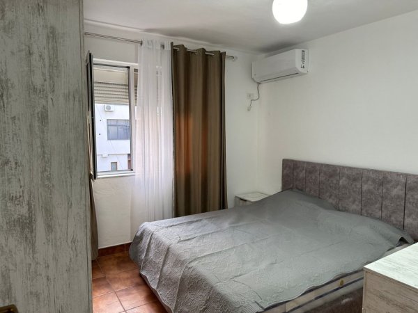 Tirane, jepet me qera apartament 2+1 Kati 6, 75 m² 680 € (Optika Roma)