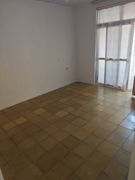 Tirane, jepet me qera apartament 1+1 Kati 2, 65 m² 250 € (Rruga Pandi Dardha)