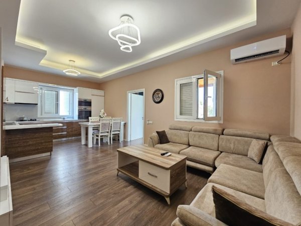 Apartament i Ri 2+1+2WC+2Bllk (Stacioni i Trenit) Mobilim Bashkekohore // Kuzhine e Re || Kondicioner Inverter