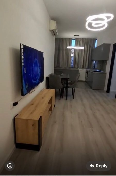 Tirane, jepet me qera apartament 1+1+Ballkon Kati 2, 90 m² 650 € (Rruga Maliq Muço,Bulevardi Zogu i Parë,)