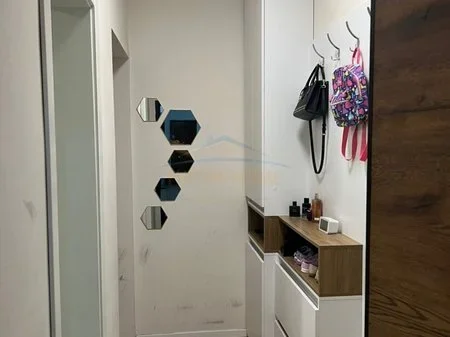 Tirane, shitet apartament 1+1 Kati 4, 60 m² 17.600.000 € 