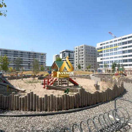 Tirane, shitet apartament 1+1+Ballkon Kati 3, 52 m² 68.000 € (gryka e kacanikut)