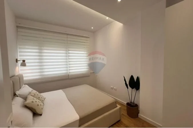 Tirane, shitet apartament 1+1+Ballkon , 48 m² 119.000 € 