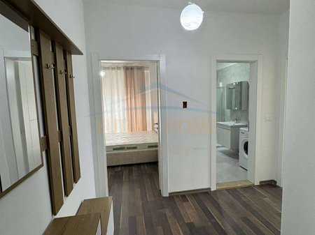 Tirane, jepet me qera apartament 2+1 Kati 3, 88 m² 500 € (UNAZA RE ,KOMPLEKSI JOLLA)