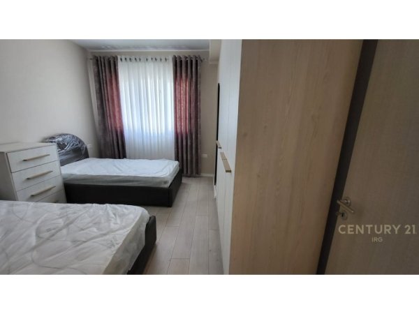 Tirane, jepet me qera apartament 2+1 Kati 4, 96 m² 700 € (Tek River Residence)