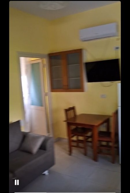 Tirane, jepet me qera apartament 1+1+Ballkon Kati 1, 70 m² 320 € (Sauk)