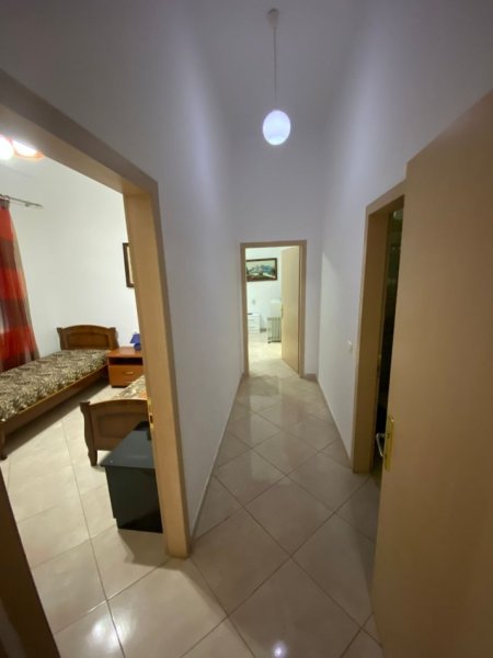 Tirane, shitet apartament 2+1+Ballkon Kati 1, 116 m² 145.000 € (Fresk)