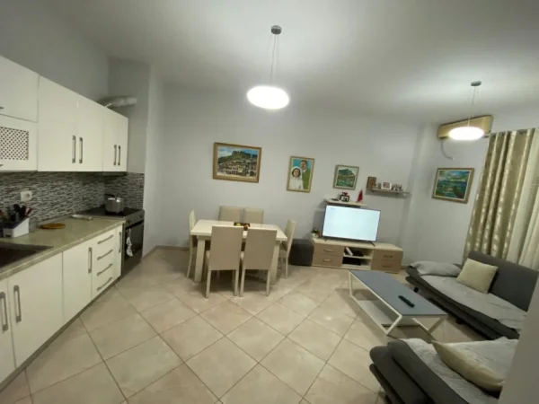 Tirane, shitet apartament 2+1+Ballkon Kati 1, 116 m² 145.000 € (Fresk)