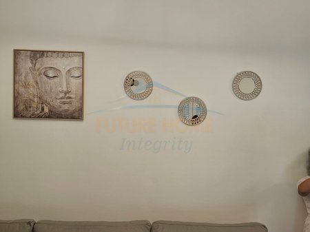 Tirane, jepet me qera apartament 2+1 Kati 1, 97 m² 800 € 
