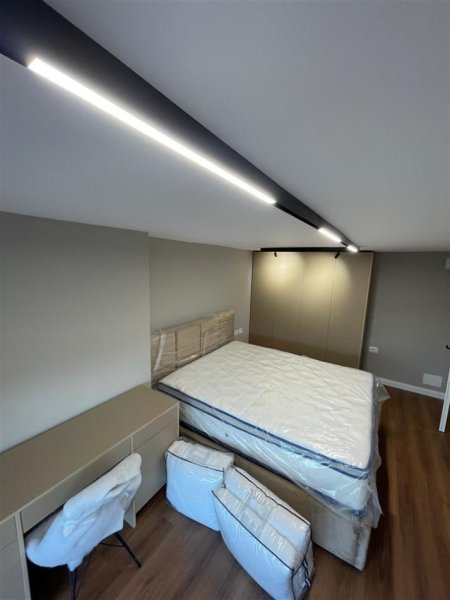 Tirane, shitet apartament duplex 2+1 Kati 1, 104 m² 160.000 € (GOLDEN PARK 3)