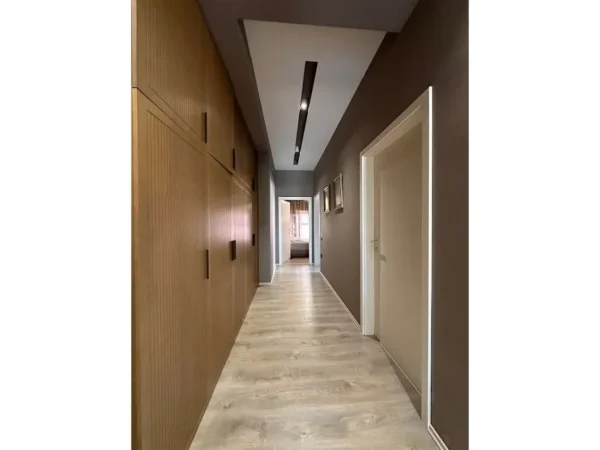 Tirane, shes apartament 2+1+Aneks+Ballkon Kati 4, 138 m² 200.000 € (Mangalem)