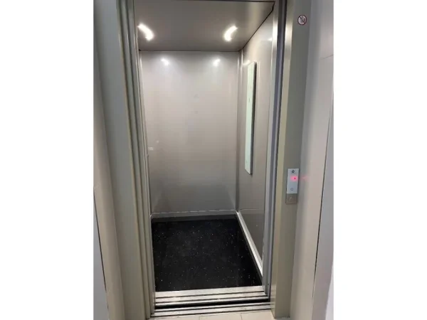 Tirane, shes apartament 2+1+Aneks+Ballkon Kati 4, 138 m² 200.000 € (Mangalem)