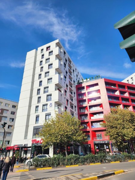 Shitet: 2+1+2wc & Ballkon📍 Farmacia 10 - Kompleksi Arlis ( Rr. Dibres ) 115 m² || 214,000 Euro