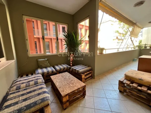 Tirane, shes apartament 2+1+Aneks+Ballkon Kati 4, 230 m² 420.000 € 