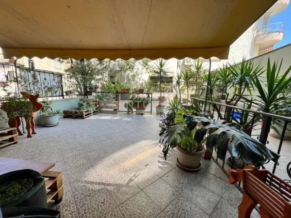 Tirane, shes apartament 2+1+Aneks+Ballkon Kati 4, 230 m² 420.000 € 