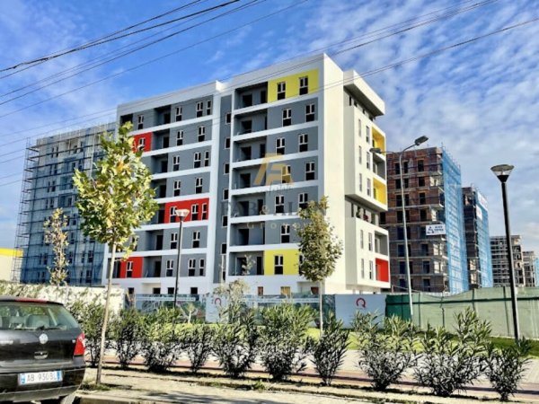 Tirane, shitet apartament 1+1+Aneks+Ballkon Kati 2, 61 m² 67.000 € (Gryka e Kacanikut)