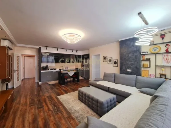 Tirane, shes apartament 2+1+Aneks+Ballkon Kati 6, 119 m² 185.000 € 