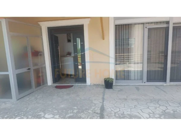 Tirane, shitet  MUNDESI KREDITIMI apartament 2+1+2+VERANDE  Kati 0, 82 m² 135.000 € (FRESKU ANA MARKET)