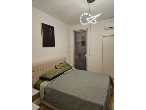 Tirane, jepet me qera apartament 2+1 Kati 1, 97 m² 800 € (Ish Tregu Elektrik)
