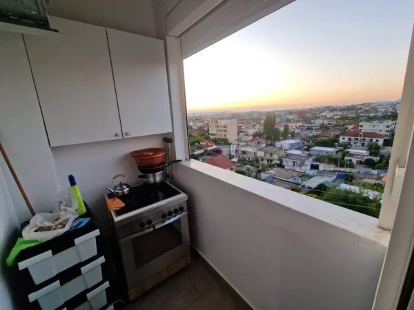 Tirane, shes apartament 1+1+Ballkon Kati 7, 61 m² 115.000 € (Rr. Don Bosko te gjykata)