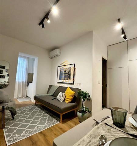 Tirane, jepet me qera apartament 1+1 Kati 2, 45 m² 550 € (Rruga Sami Frasheri)