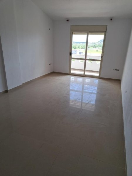 Tirane, shitet 2+1+Aneks+Ballkon Kati 5, 85 m² 