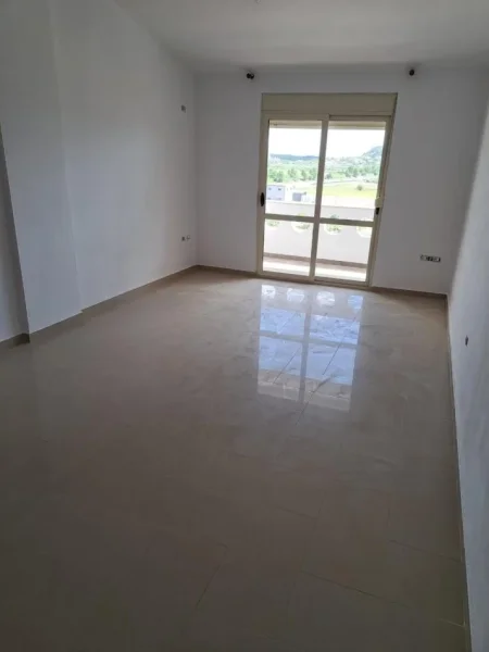 Tirane, shitet 2+1+Aneks+Ballkon Kati 5, 85 m² 